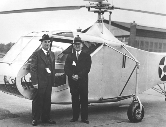 Igor_Sikorsky_and_Orville_Wright_by_Sikorsky_XR-4_1942_USAF